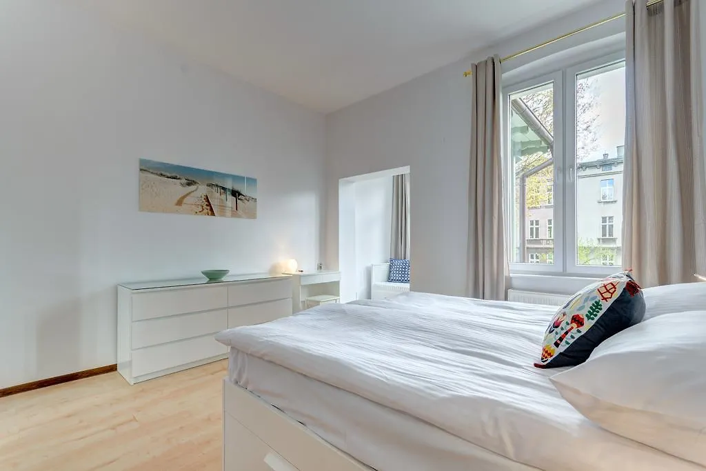 3 City Apartments - Karawela Sopot 0*,  Polska